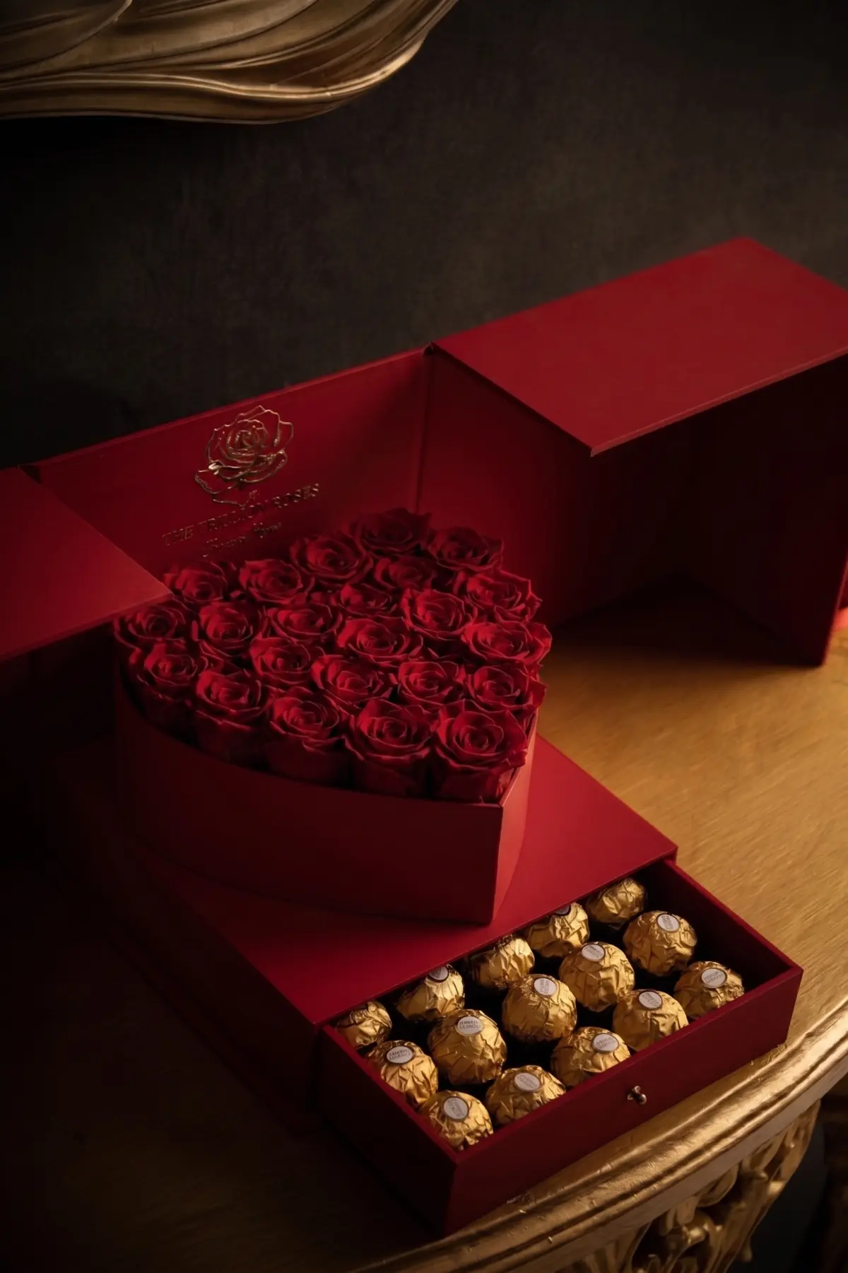 Ruby Heart Box view 0